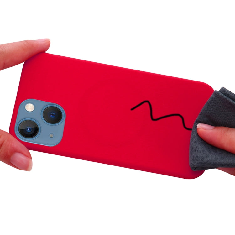 For iPhone 15 Plus Shockproof Silicone Magsafe Phone Case(Red) - iPhone 15 Plus Cases by PMC Jewellery | Online Shopping South Africa | PMC Jewellery