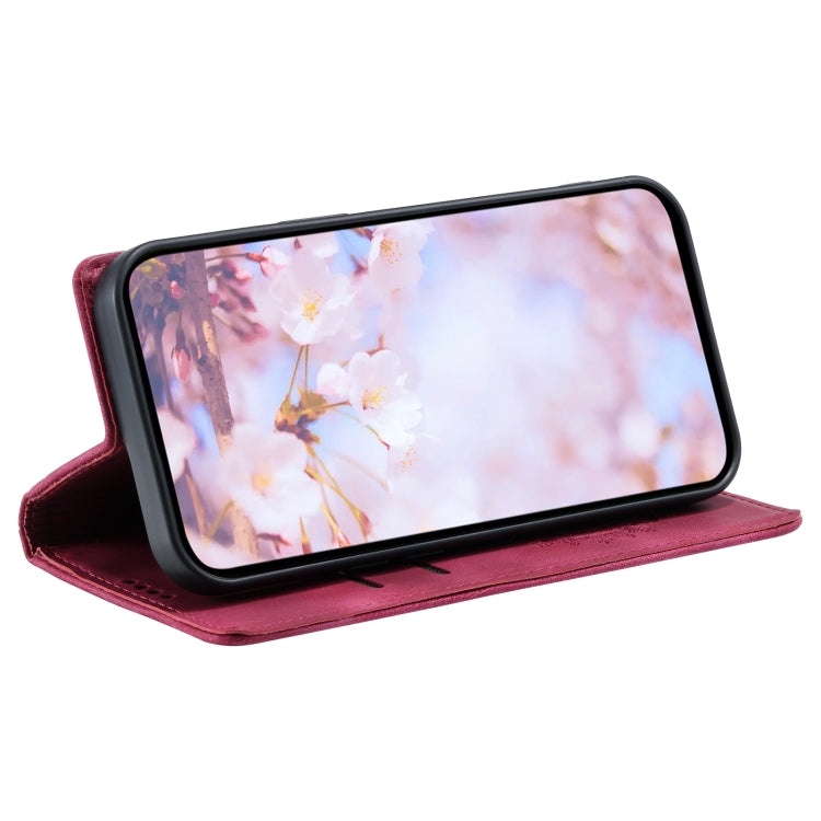 For Samsung Galaxy S25 5G Totem Embossed Magnetic Leather Phone Case(Red) - Galaxy S25 5G Cases by PMC Jewellery | Online Shopping South Africa | PMC Jewellery | Buy Now Pay Later Mobicred