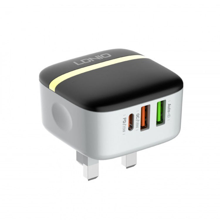LDNIO A3513Q 32W QC3.0 3 USB Ports Phone Adapter UK Plug with Micro USB Cable - free shipping - PMC TechLife - Order now!