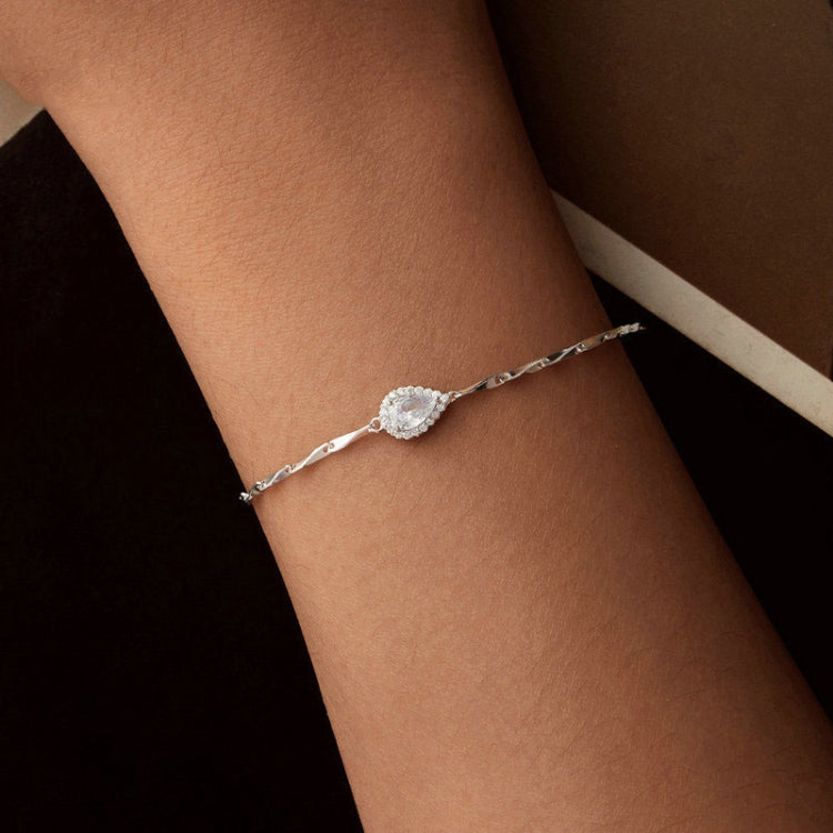 S925 Sterling Silver Platinum-Plated Teardrop-Shaped Zircon Bracelet(BSB185) - Bracelets by PMC Jewellery | Online Shopping South Africa | PMC Jewellery | Buy Now Pay Later Mobicred